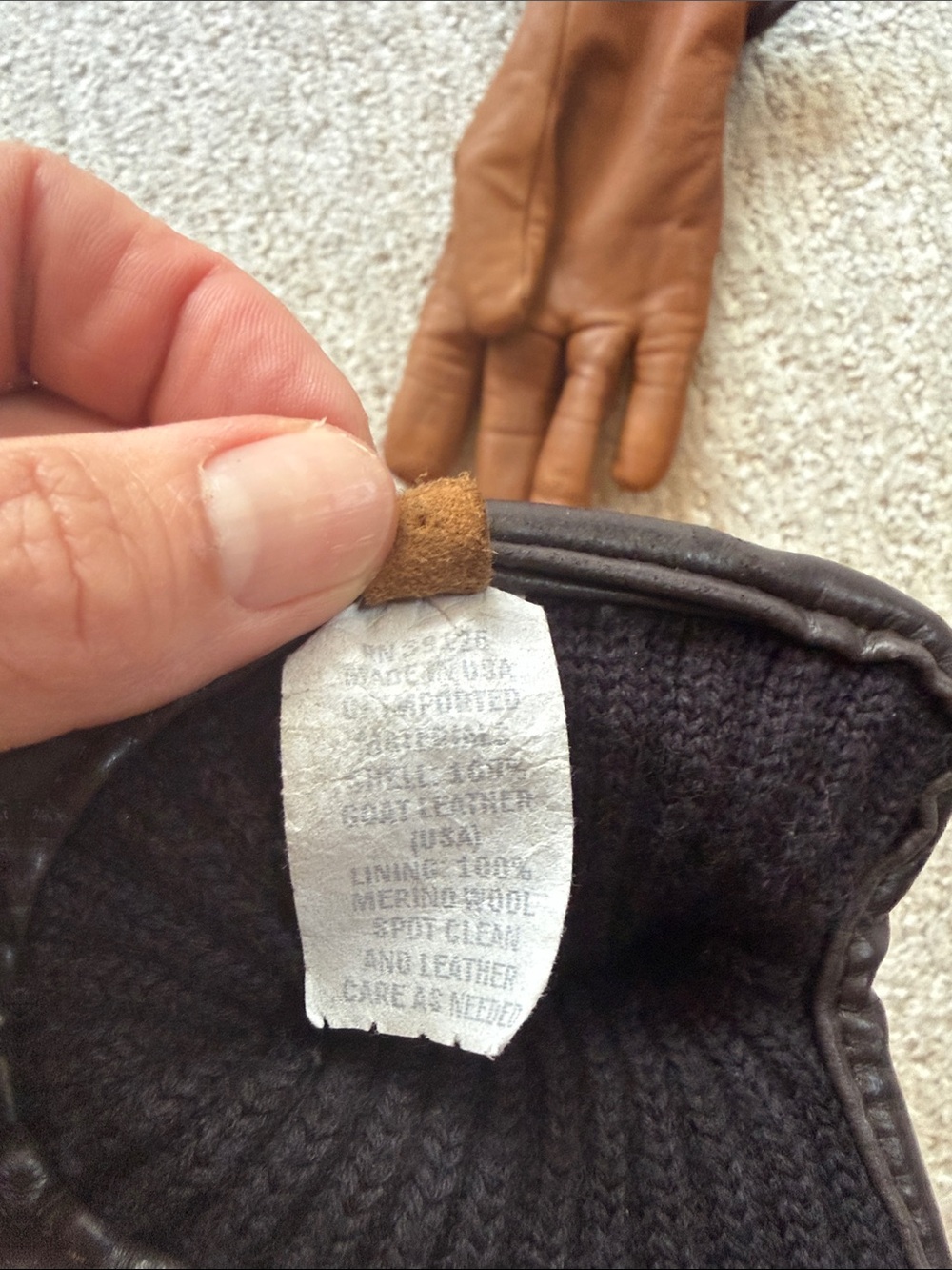 FILSON ORIGINAL LINED GOATSKIN GLOVES - Picture 2 of 3